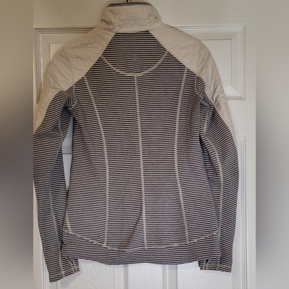 Lululemon Rebel Runner Ghost Hyper Stripe Heathered Slate Jacket - Picture 3 of 7